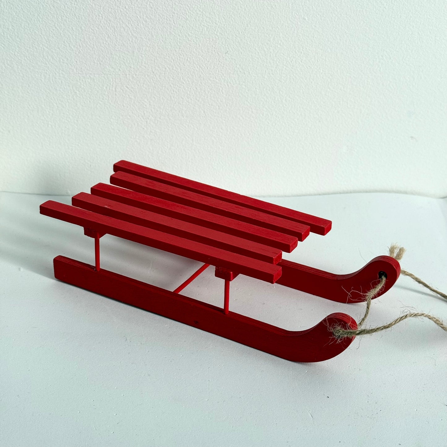 Sled of the mischievous elves